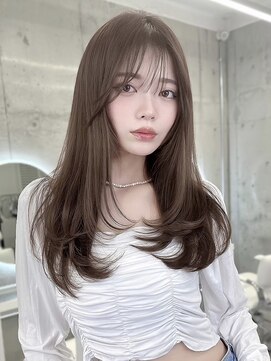 エヌアイ オモテサンドウ(ni omotesando) 韓国風シースルーバング 顔周りカット明るめブラウン