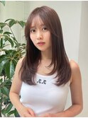 ふわっと柔らかいレイヤーカット×こっくりショコラブラウン