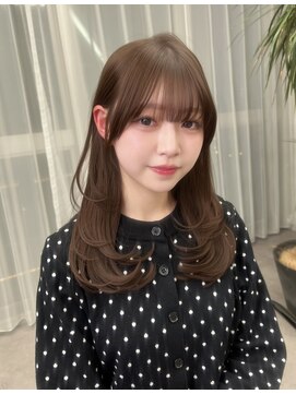 リッカ(LICCA) 【MISAKI】イメチェン！大人気ミディアムレイヤー