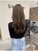 ベージュカラー