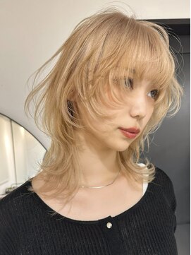 エトワール(ETOILE) レイヤーカット/ウルフカット/ミルクティーベージュ/三ノ宮