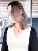 顔周りレイヤー韓国ヘア美髪くびれヘアミディアム_ba378943