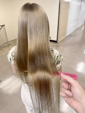 グロウ(GLOW) 髪質改善ツヤ髪ロング