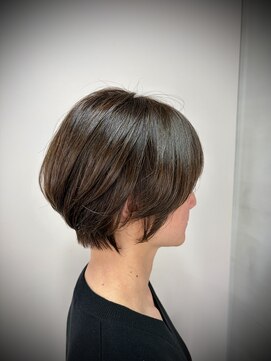 ルーファス メグロ(Ruufus Meguro) 大人ショートボブ 2601