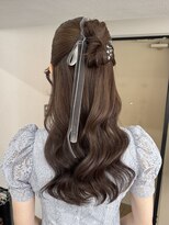 オウン(AUN) ハーフアップ