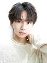 シフト バイ ゼロ(SHIFT by XeRo)&nbsp;ツーブロックあり韓国マッシュ【狭めシースルーコンマバング】
