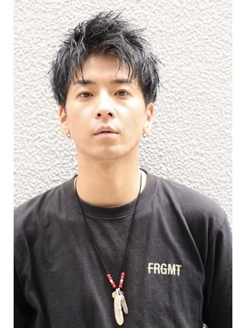 リップス レイ ギンザ(LIPPS Ray GINZA) ツーブロック刈り上げ大人30代男性短髪ツイストパーマ