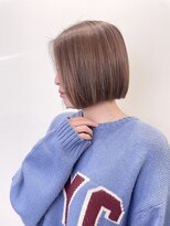 ゼンドットカラスマ(Zen.karasuma) 切りっぱなしボブ