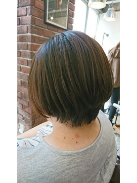 ディル(DILL) さらつやボブ