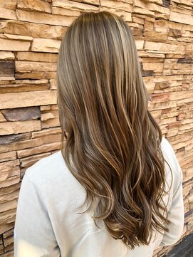 フィラージュ サロンドウィズ(filage SALON DE WITH) ベージュ/ハイライト/船橋/船橋大神宮下