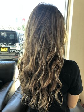 レヴェリー(REVERIE) ＃プルエクステ＃エクステ＃ハイトーン＃アッシュ