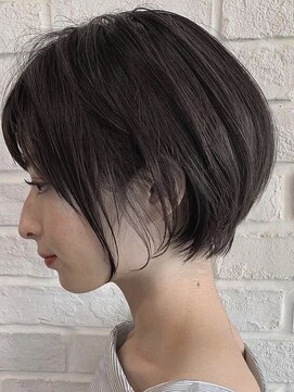 デイジー インデックスヘア 大島店(DAISY index hair) 大人かわいいミルクティーブラウン 前下がりボブ ミニショート