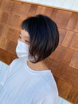 アンチ ブーン(ANTI boon) 個性派パッツンショート！