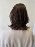 ふわっと動くレイヤーとまろやかベージュ