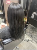 オリーブグレージュ