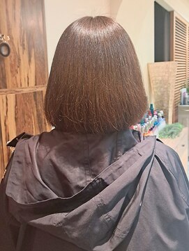 ヘアリゾート粋 トゥジュ 池袋東口店(tujuh) セミショート/ボブ/似合わせカット/艶髪/ブラウン