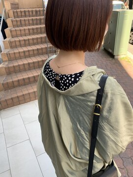 カーム(calm) アッシュブラウン　大人ボブ_前下がりボブ_ショートボブ