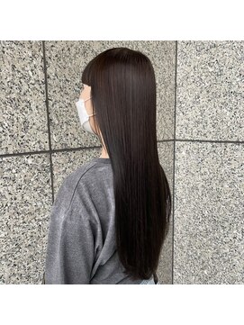 イオエ(ioe) イメチェン/外ハネボブ/ワイドバング/ブルーブラック/美髪