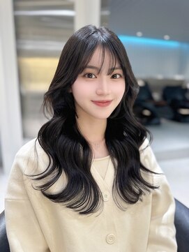 ロンドウル 熊本(Lond ulu) レイヤーカット/小顔に見せるヘア/ネビージュ/黒髪カタログ/美髪