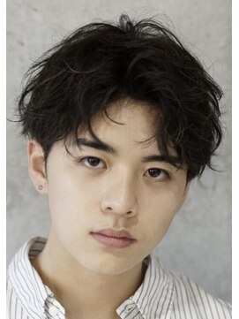 ゼンコー アオヤマ(ZENKO Aoyama) 黒髪×ニュアンスパーマ×コンマヘア[表参道/青山/渋谷/原宿]