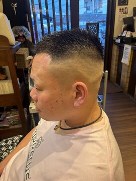 カットスタジオ フタバ(FUTABA) スキンフェード