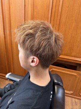 ツーブロショート