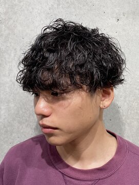 波巻きパーマ マッシュ ビジネスヘア ツイストスパイラル