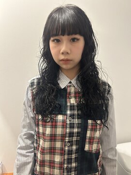 ニーム 栄(nimes) kaon　　ロングパーマ　細かめパーマ