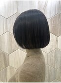 ボブ/外ハネボブ/内巻きボブ/前髪長め/レイヤーボブ
