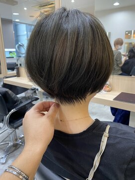 レト 梅田店(LETO) 丸みショート