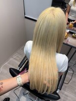 ヘア ルーナ バイ アプリーレ(hair lune by Aprire) ブリーチカラーハイトーンハイライトストレートロングヘア