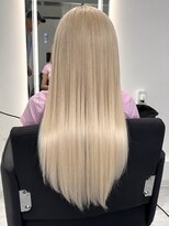 レニアトウキョウ 新宿(ReniA Tokyo) ミィミィエクステブロンド