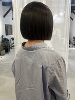 リブ(LIV)&nbsp;切りっぱなしボブ/ミニボブ