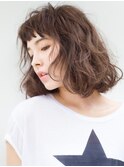 LONESSコレクション　バンクが可愛いアンニュイカールボブ