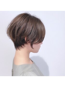 ヘアーズ ブランカ(hair s Branca) Branca.美シルエットショート☆中谷紘季