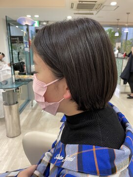 クオーター(QUARTER) ショートボブ学生ツヤ髪ヘアドネーション