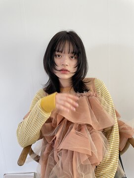 ソラ(SOLA) 顔まわりレイヤーミディ