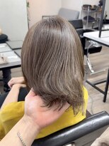 ヴィフ 大船(VIF)&nbsp;白髪ぼかし脱白髪染めハイライトカラーケアブリーチダブルカラー