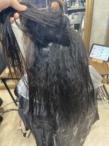 くせ毛が強い方を高難易度縮毛矯正で艶髪に変身♪
