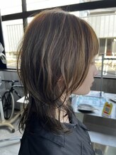 《stylist 青野紘茂》 ASUL hair design店長で美髪師。とにかく髪を美しく、扱いやすいスタイルにします。