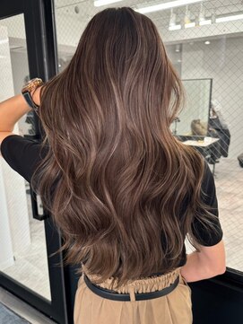 ネイロ バイ ジルブラン 葛西(NeiRo by JIL BLAN) ハイライト白髪ぼかしダブルカラーインナーカラーショートボブ