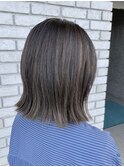 30代40代大人かっこいいグレージュハイライト×外ハネボブ