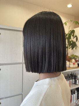エジンバラ(ejinbara) 切りっぱなしボブ