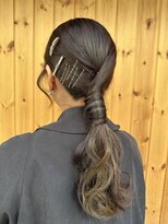 ブゾン(buZon)&nbsp;【buZonブゾン】　シンプルでも華やかローポニー