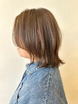 イーストハムアネーロ(EAST HAM anello) ミディアムレイヤー/ミルクティーアッシュ