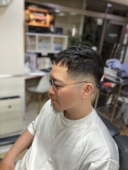 グルービー(Groovy)の写真/30-40代のビジネスマンの方必見！ON/OFFキマる、清潔感のある好印象スタイルをご提案！【千葉県/妙典】