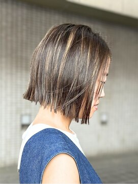 マッシュ アドベ 八戸ノ里(MASHU ADOBE) 切りっぱなしbob×ハイライト