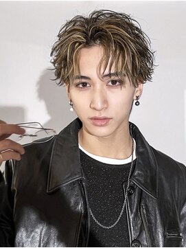 アストラ(ASTRA) MEN’S HAIR/波巻きツイストスパイラル/リバースセンターパート