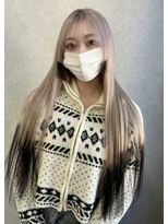 ペヴァ バイ シエンゴールド(PEVA by CIEN gold)&nbsp;ホワイトカラー/裾カラー/ハイトーン#浜松駅#カラー#ブリーチ