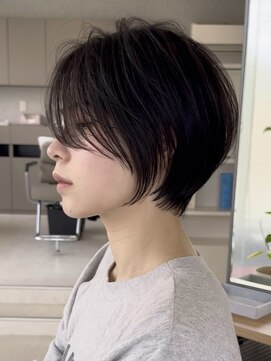 ネア(nea) ショートボブ